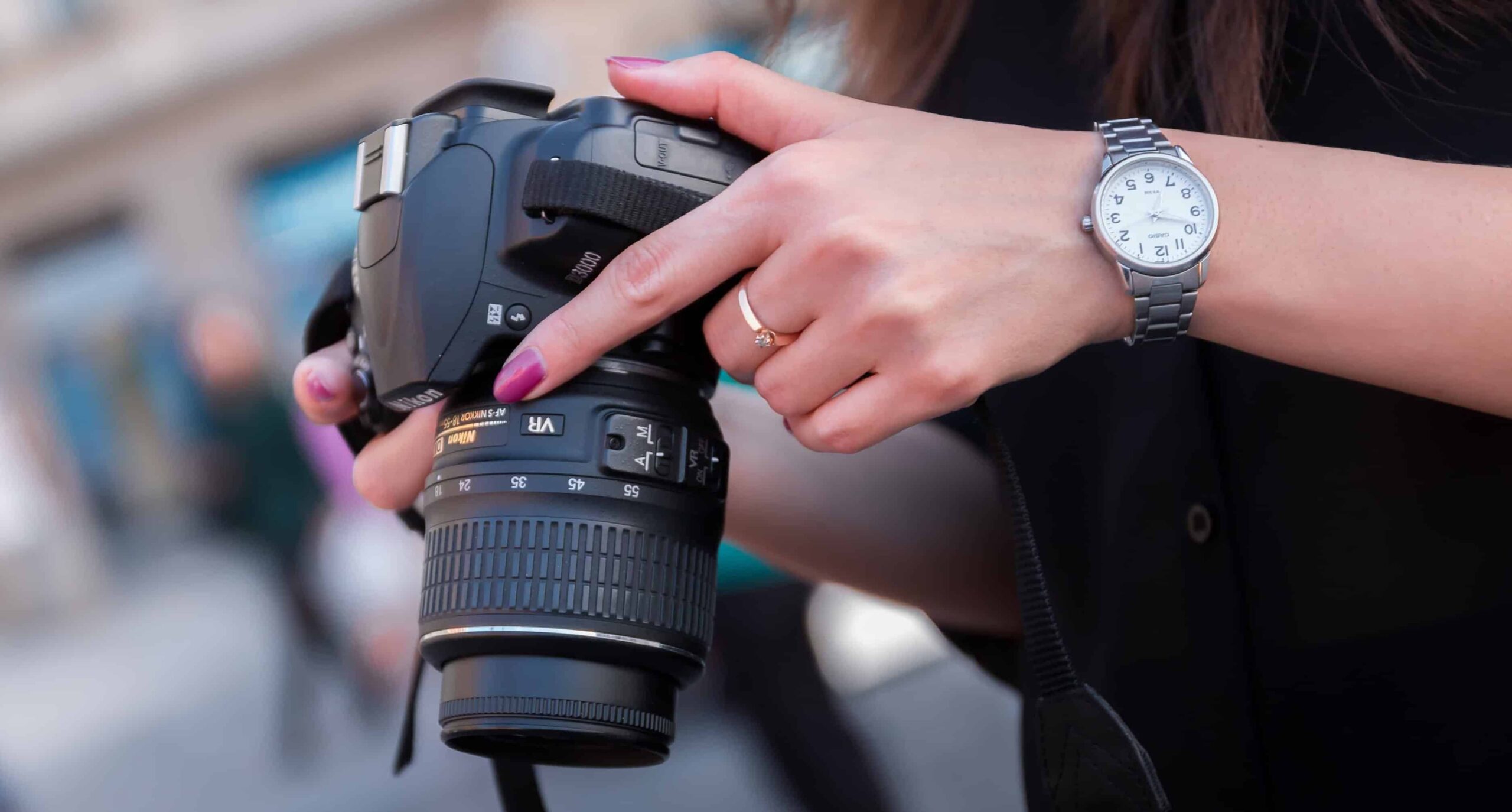 Meilleur appareil photo reflex numérique moins de 500? Top 5 des caméras débutantes pour 2019 ...