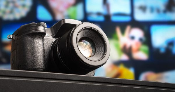 Qu'est-ce qu'un appareil photo reflex numérique ? - Science Line