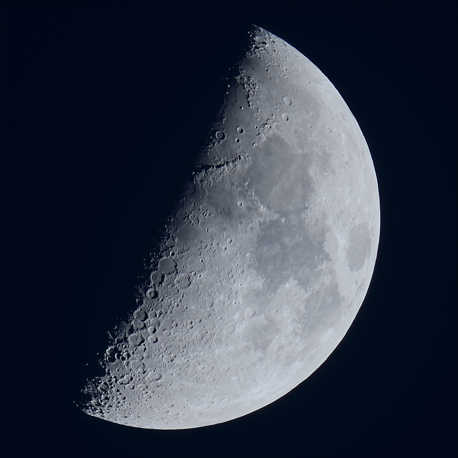 La lune du 26 Novembre, au zoom Sigma 120/300 et D810, à 600mm de focale - Lune - Astrosurf
