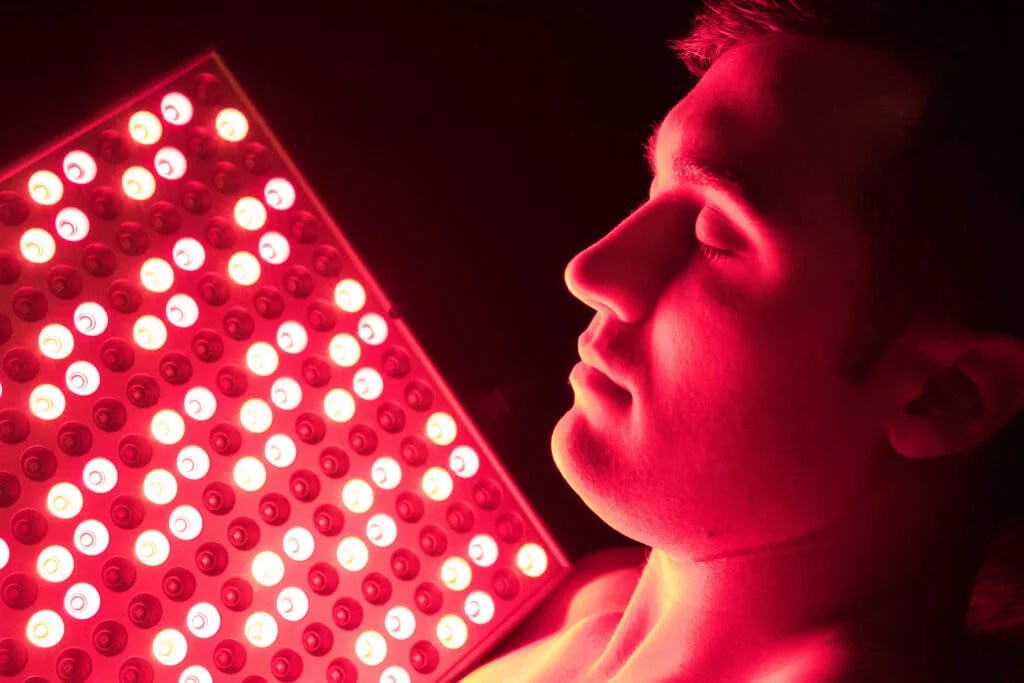 Luminothérapie : Traitement à la lumière rouge comment ça marche
