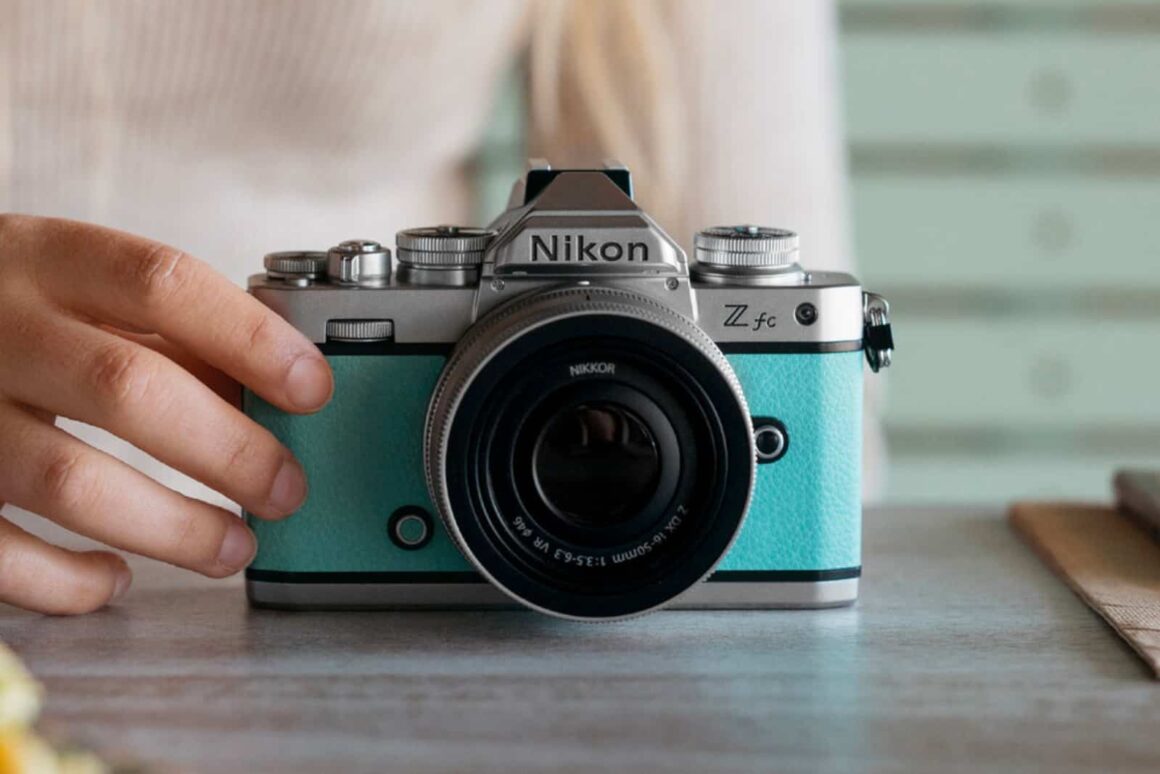 Nikon Z FC, un appareil photo rétro et efficace ! - HeavyBull