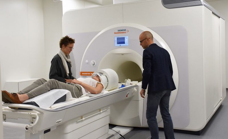 L'université se dote d'un nouveau #scanner IRM ultra-performant unique en Belgique
